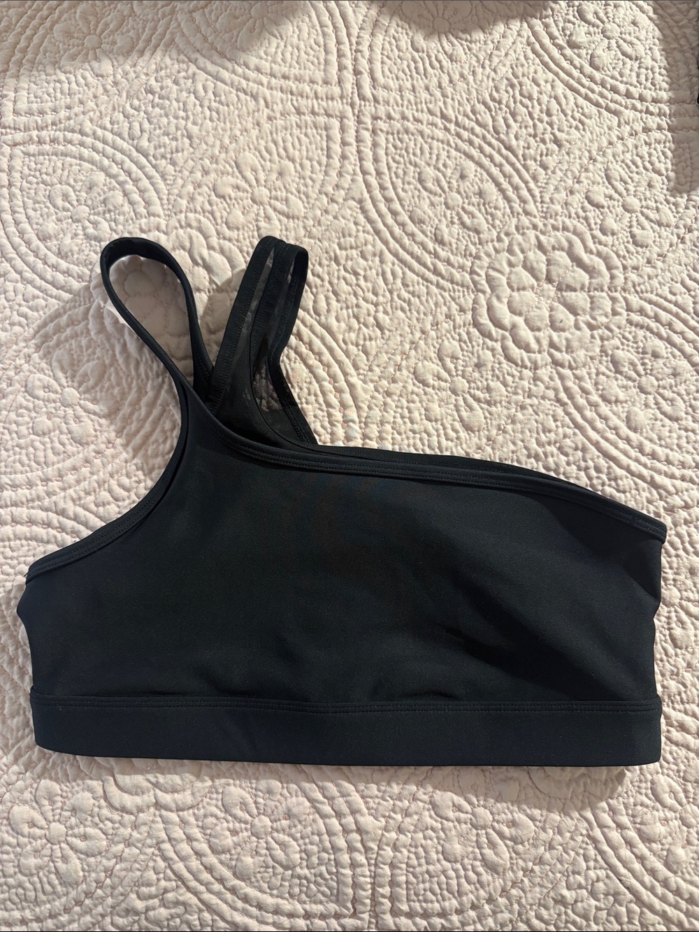 Alo Black One-Shoulder Sports Bra - Picture 4 of 4